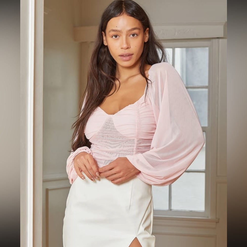 Call Me Sometime Light Pink Mesh
Ruched Long Sleeve Bodysuit
